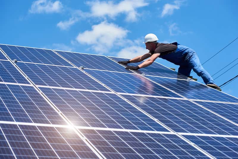 Panele solarne – opinie, ceny, opłacalność, inwestycji, polecane instalacje
