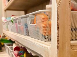 Decluttering Toys: Практичний посібник з організації вашої ігрової кімнати